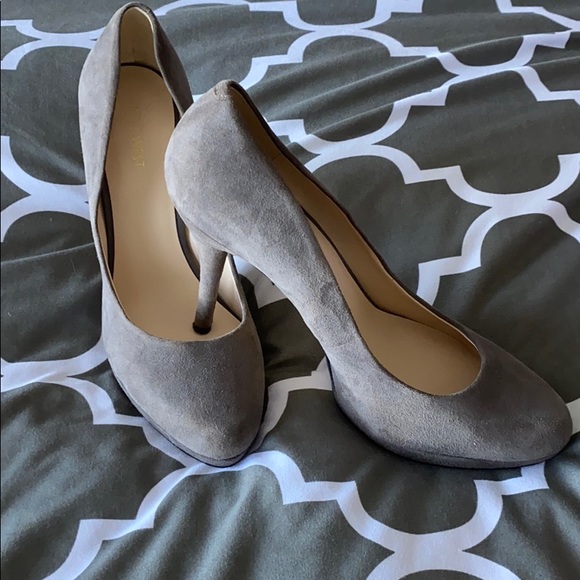 Grey suede stilettos. - Picture 1 of 5